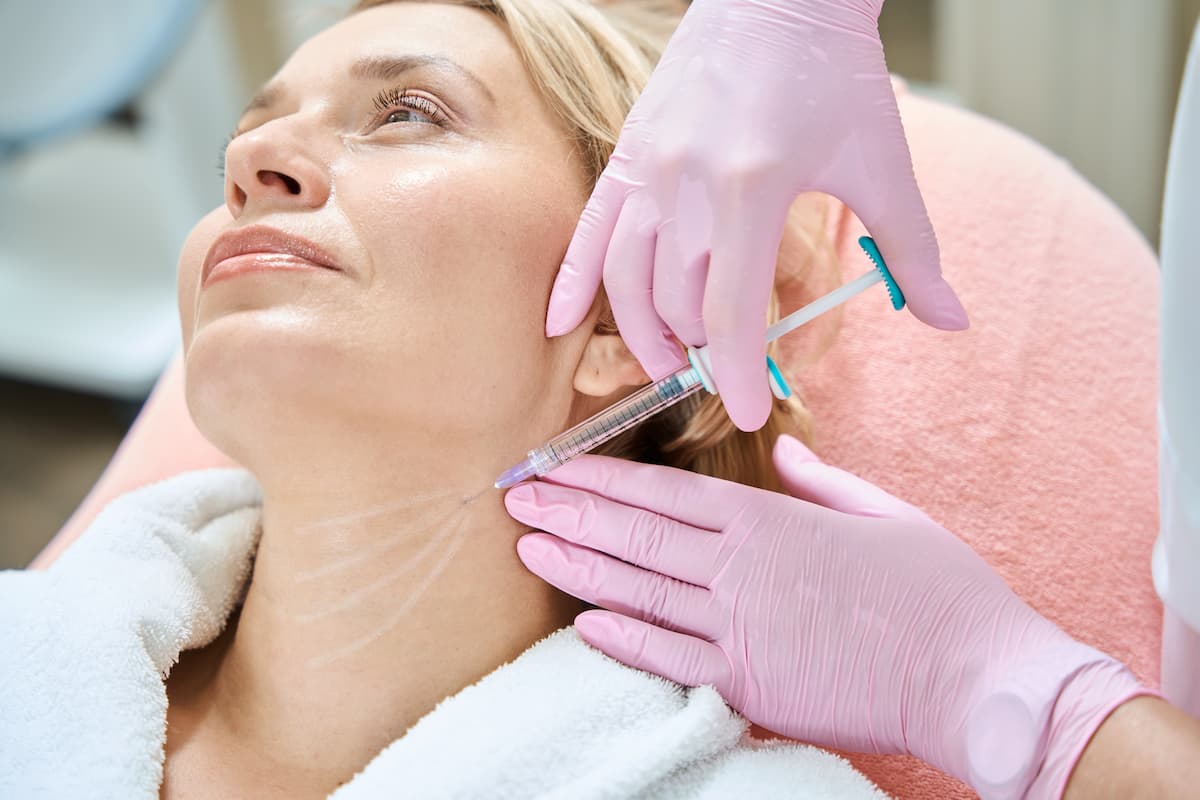 woman-receiving-facial-treatment-with-injectable-f-2026-03-10-03-10-39-utc (1)